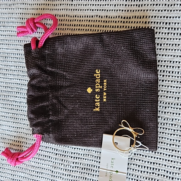 Kate Spade Gold Ring Size 6. NWT - Picture 3 of 3